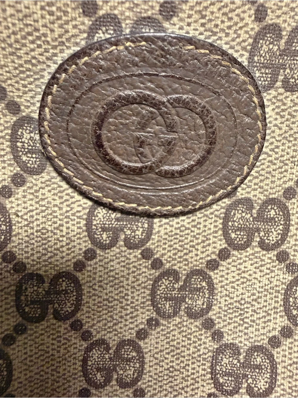Gucci Gold-Tone Logo Plate on Dark Brown Leather